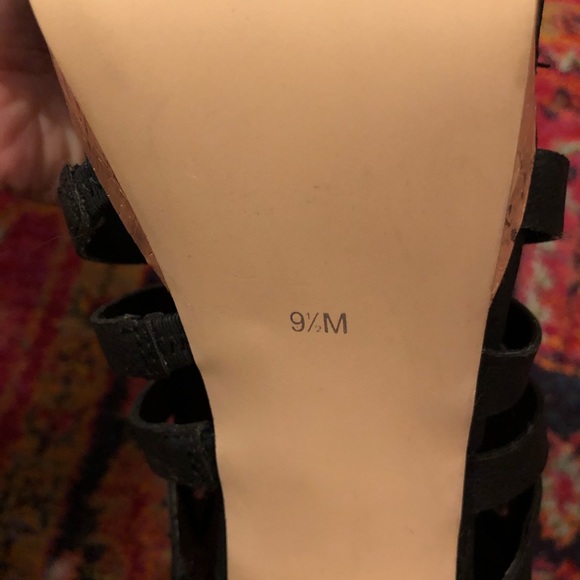 Black and cork Guess heels - Picture 7 of 8